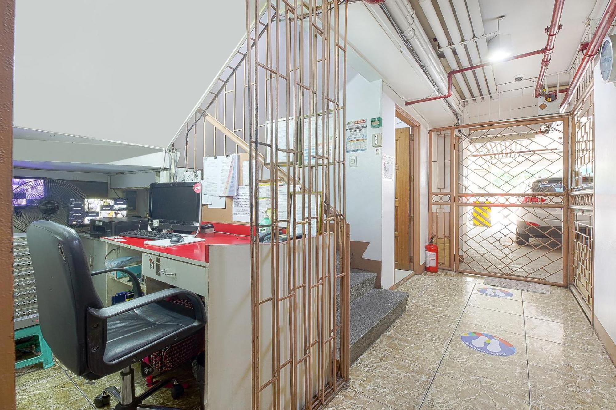 Oyo 859 City Stay Inns Pasong Tamo Makati City Екстер'єр фото