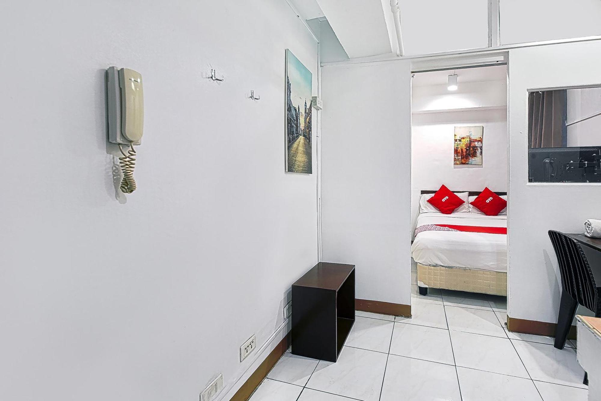 Oyo 859 City Stay Inns Pasong Tamo Makati City Екстер'єр фото